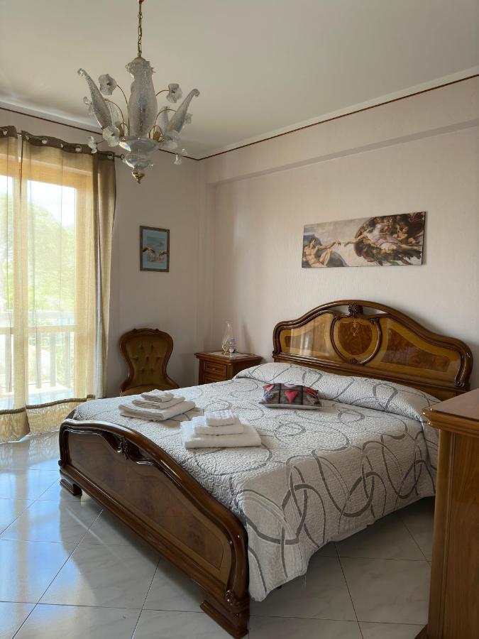 La Pigna Delle Aci Apartment Acireale Exteriör bild