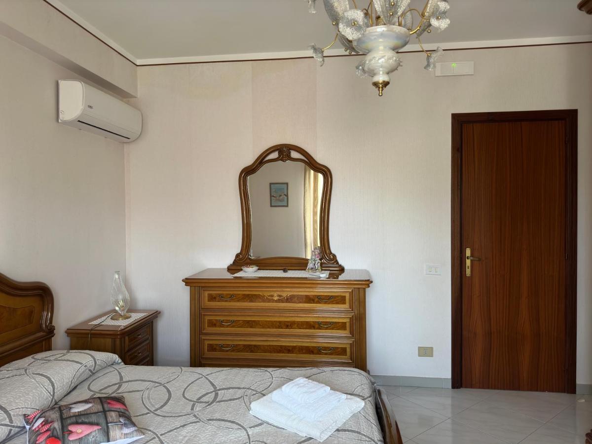 La Pigna Delle Aci Apartment Acireale Exteriör bild