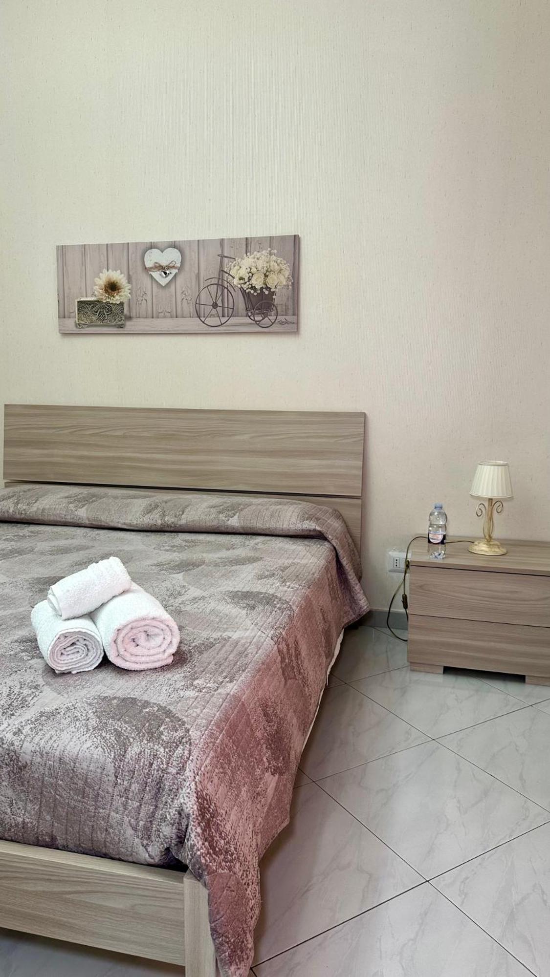 La Pigna Delle Aci Apartment Acireale Exteriör bild