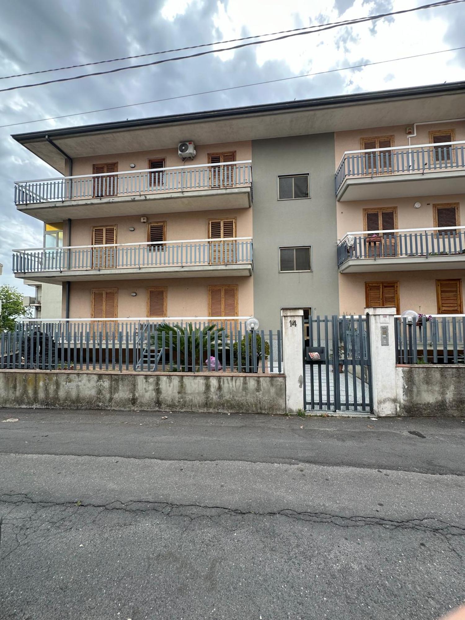 La Pigna Delle Aci Apartment Acireale Exteriör bild